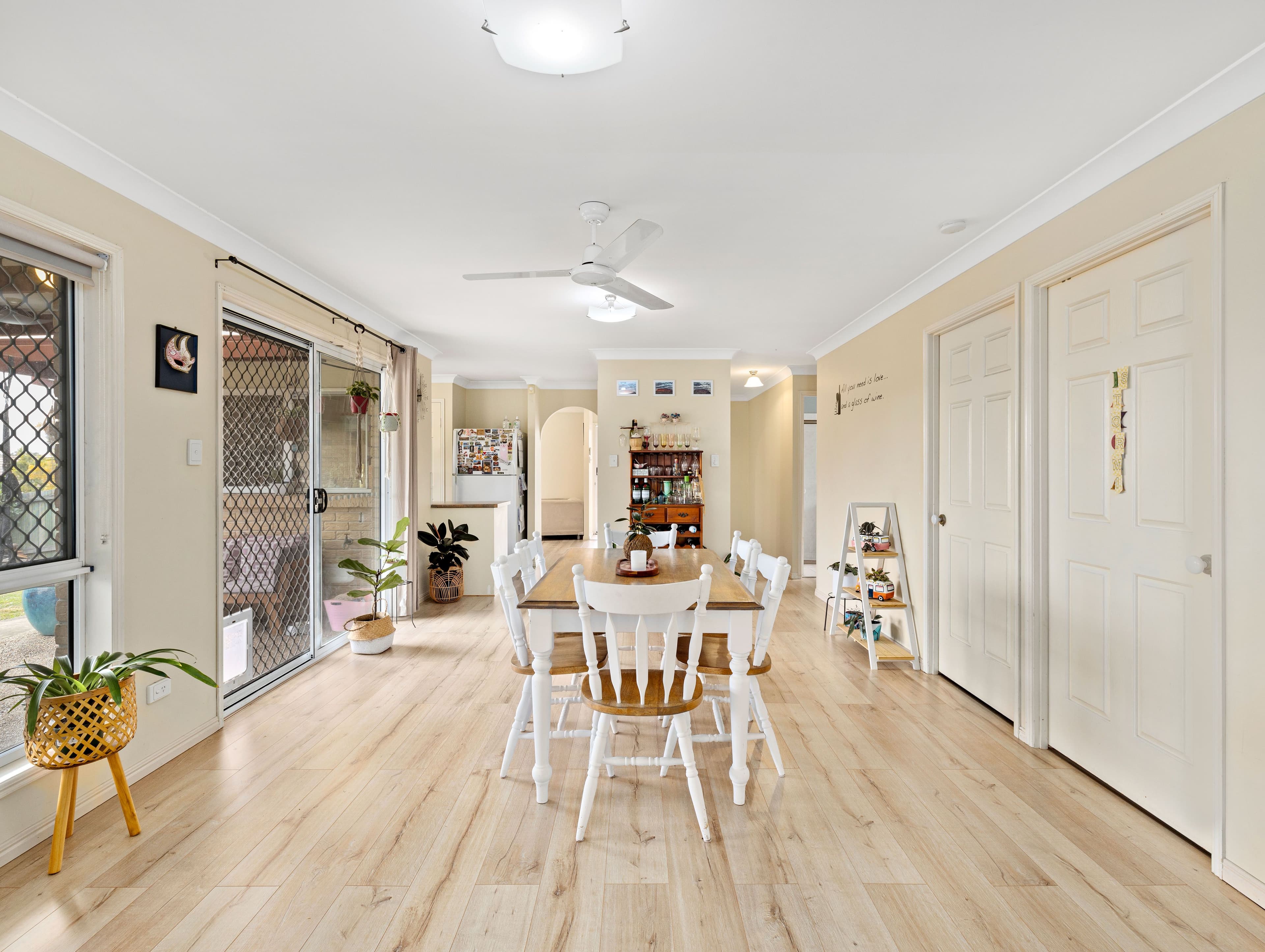 23 Marylyn Place, Cranbourne - Thumbnail 2