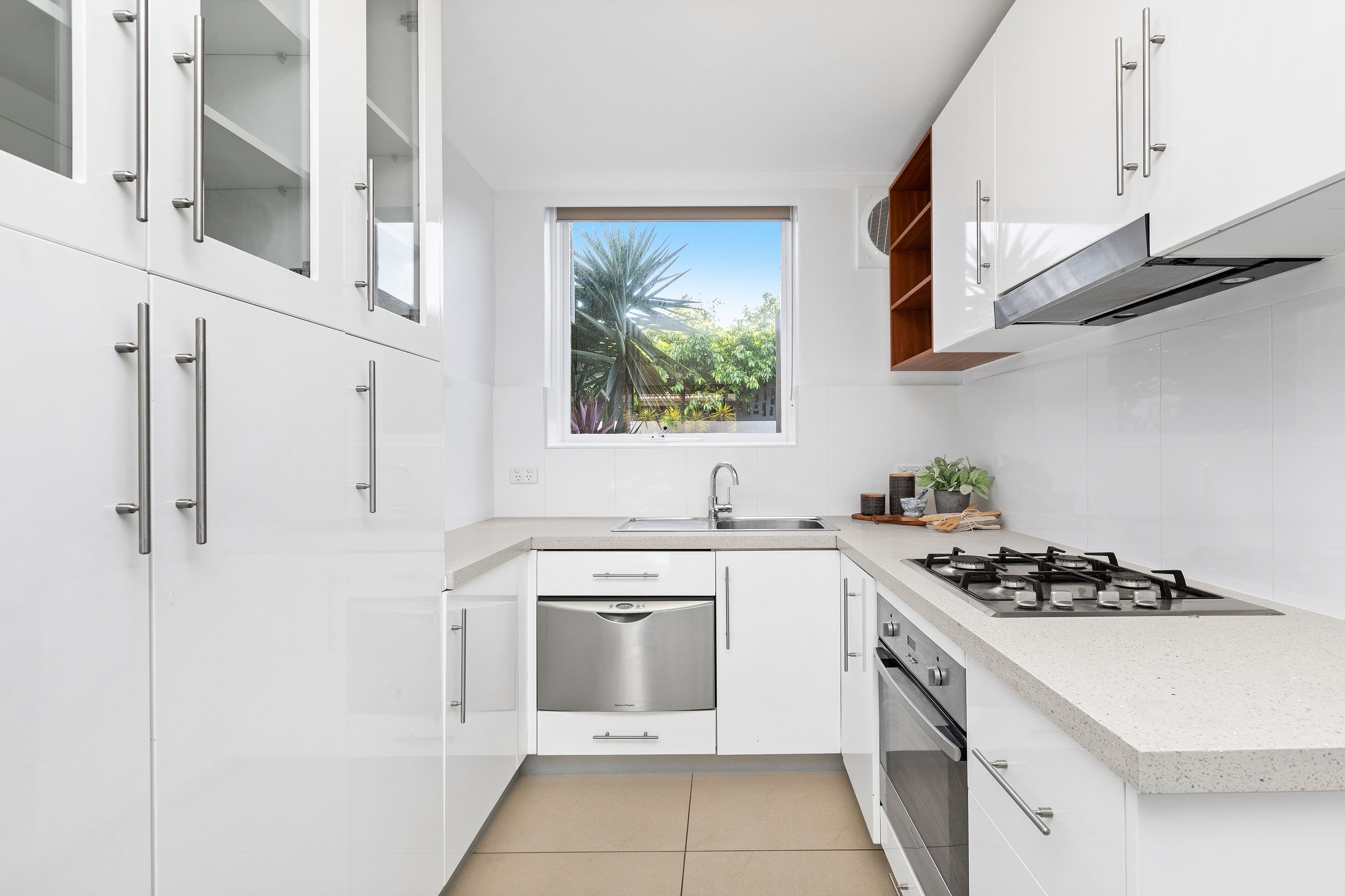 54 Ebden Avenue, Black Rock VIC 3193, Black Rock - Thumbnail 2