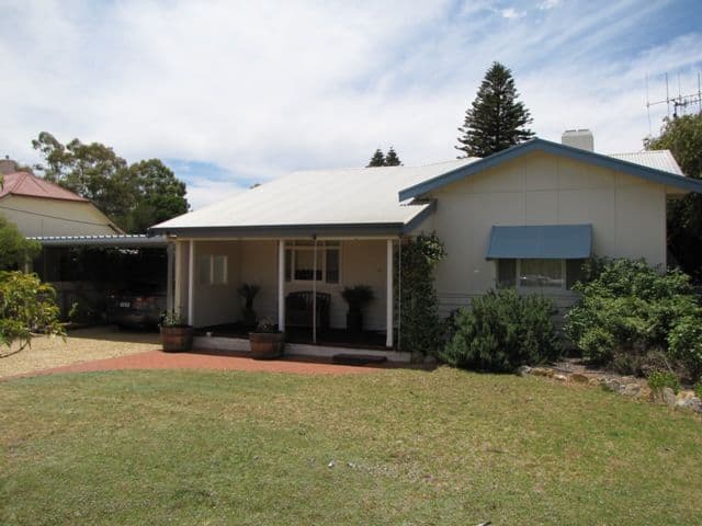 33 Lake Avenue, BARMERA SA 5345, Barmera - Image 1