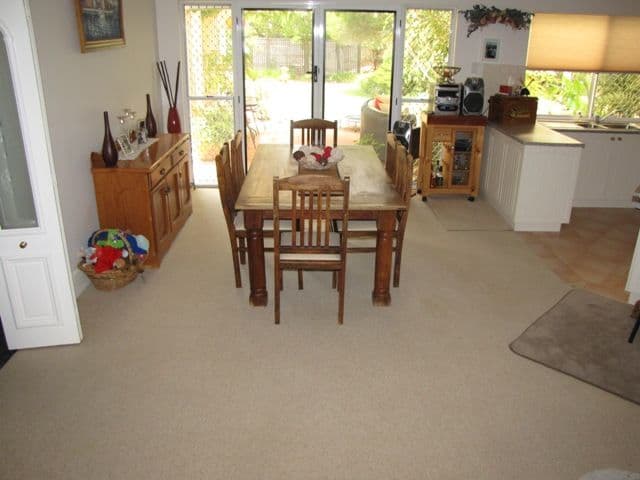 33 Lake Avenue, BARMERA SA 5345, Barmera - Thumbnail 2