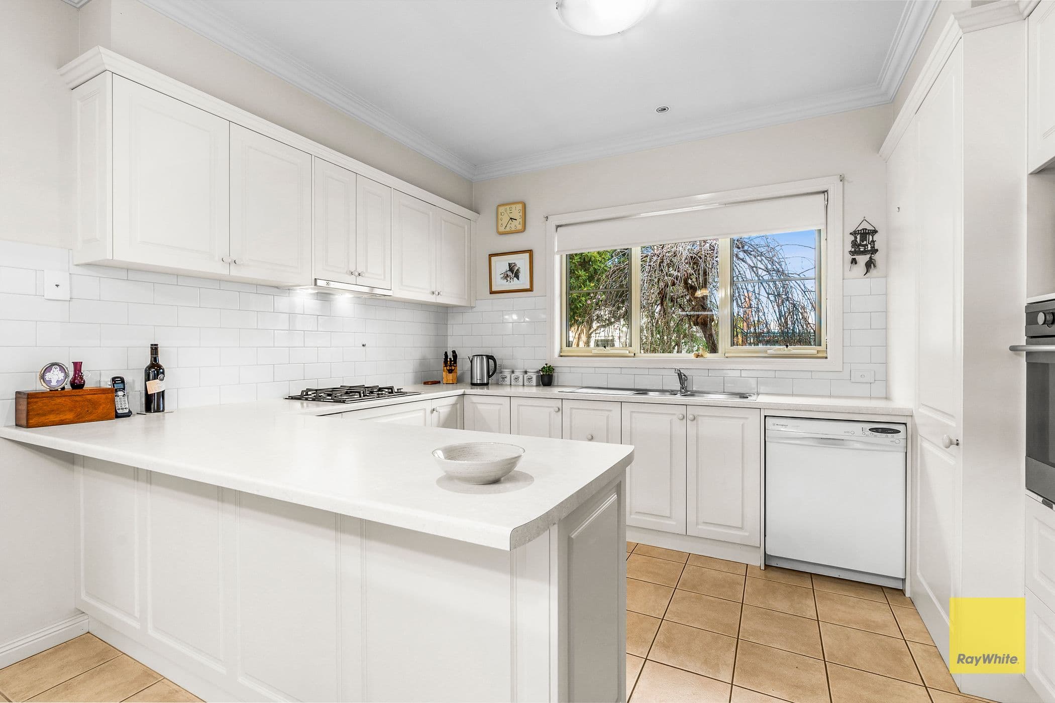18 Queen Street, Belmont VIC 3216, Belmont - Thumbnail 2
