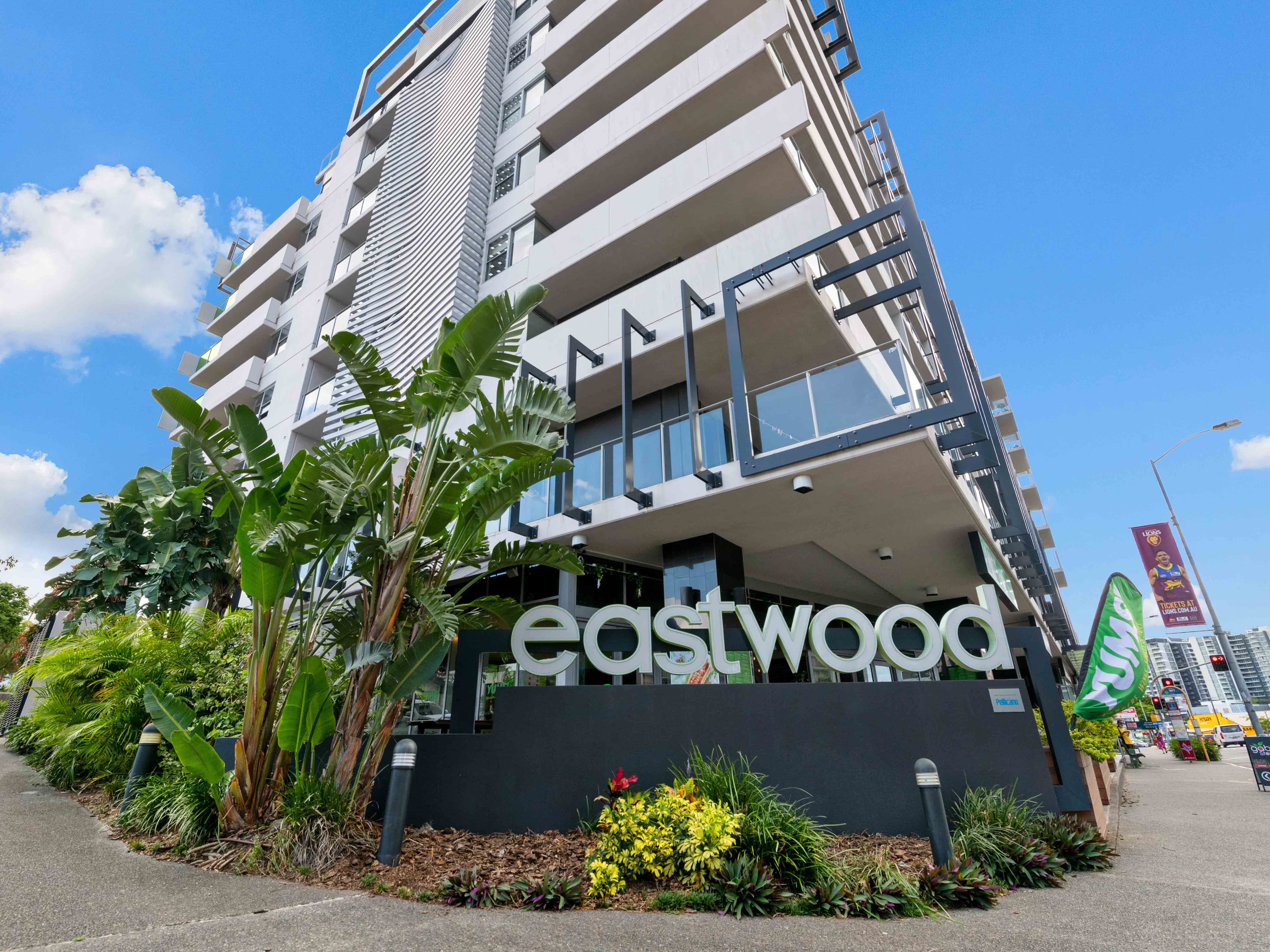 159 Logan Road, Woolloongabba QLD 4102, Woolloongabba - Image 1