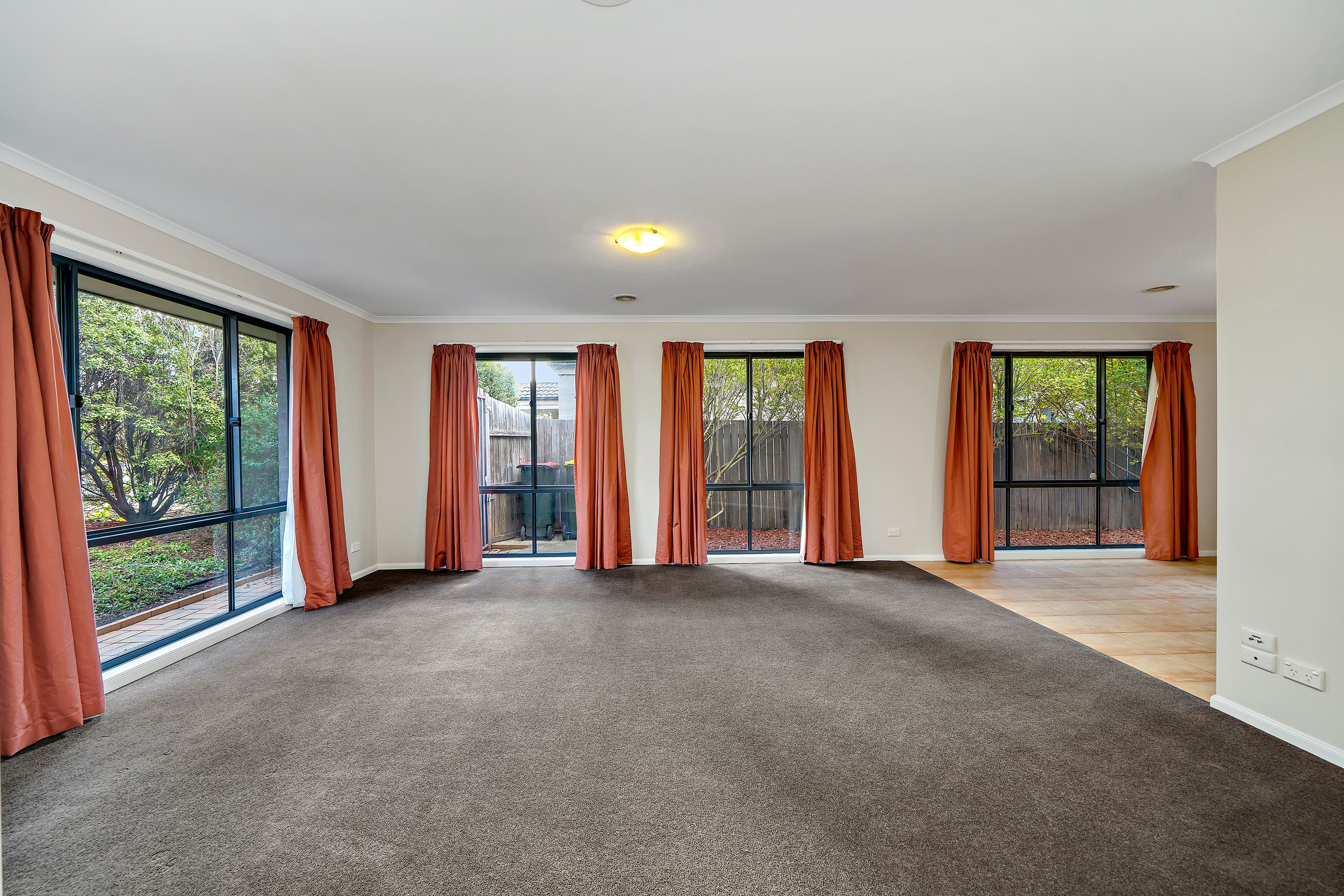 14 May Mills Close, Nicholls ACT 2913, Nicholls - Thumbnail 2