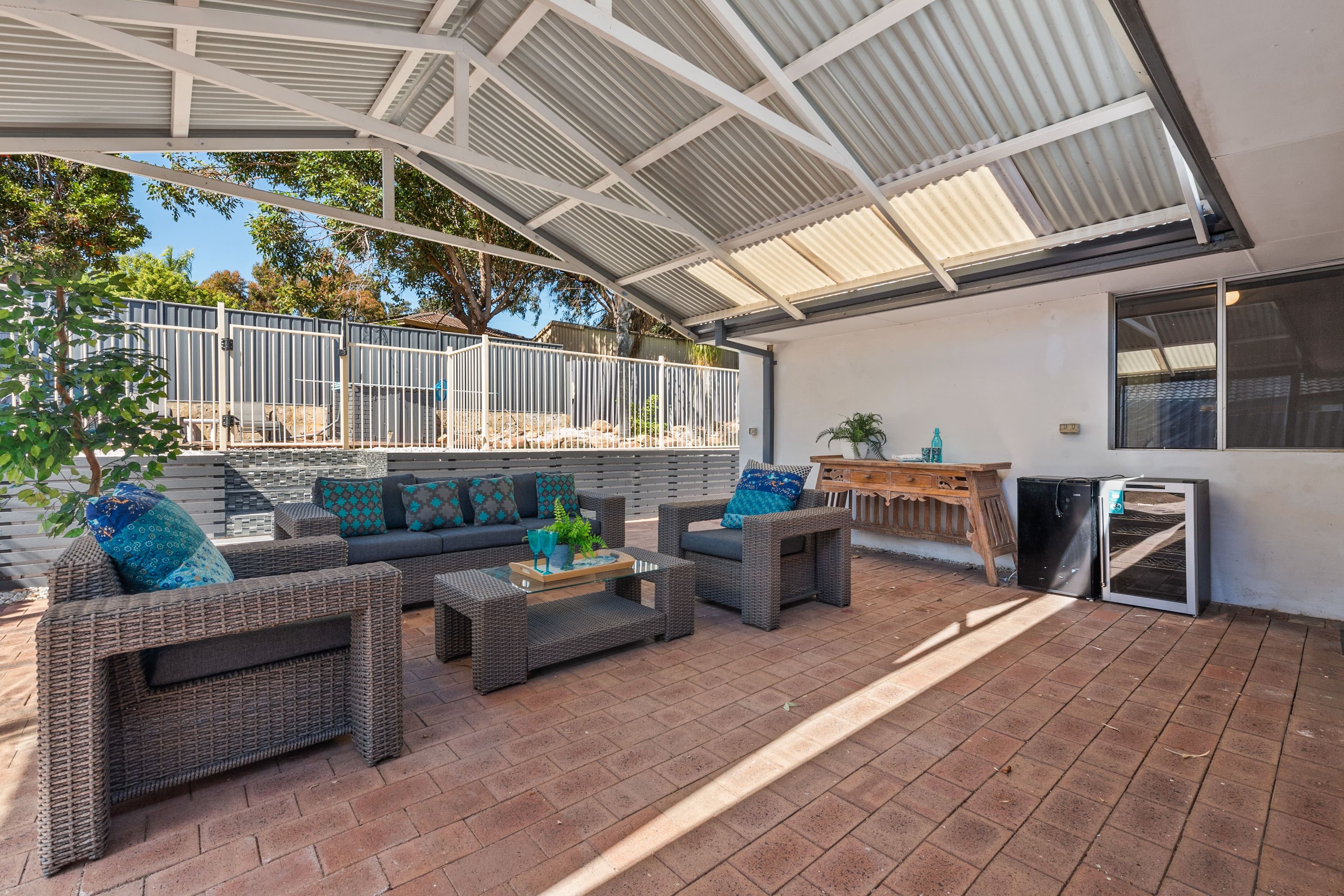 22 Tifera Circle, Kallaroo WA 6025, Kallaroo - Thumbnail 3