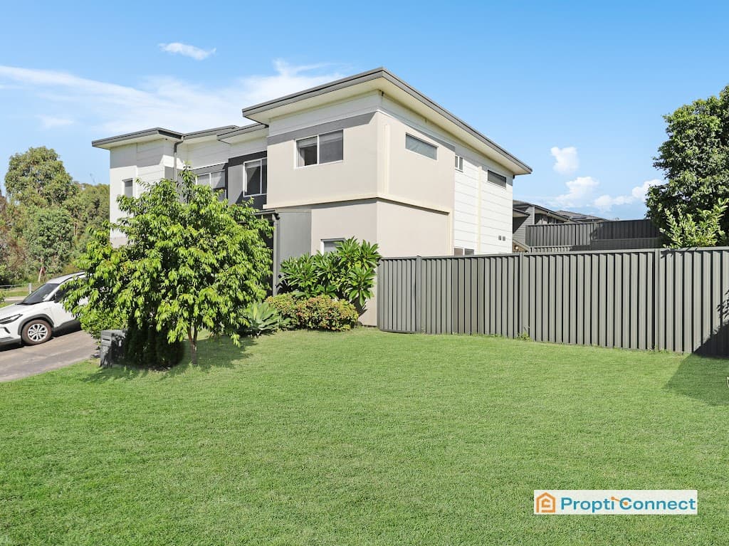 81B Mary Ann Drive, Glenfield, NSW, 2167, Glenfield - Thumbnail 2