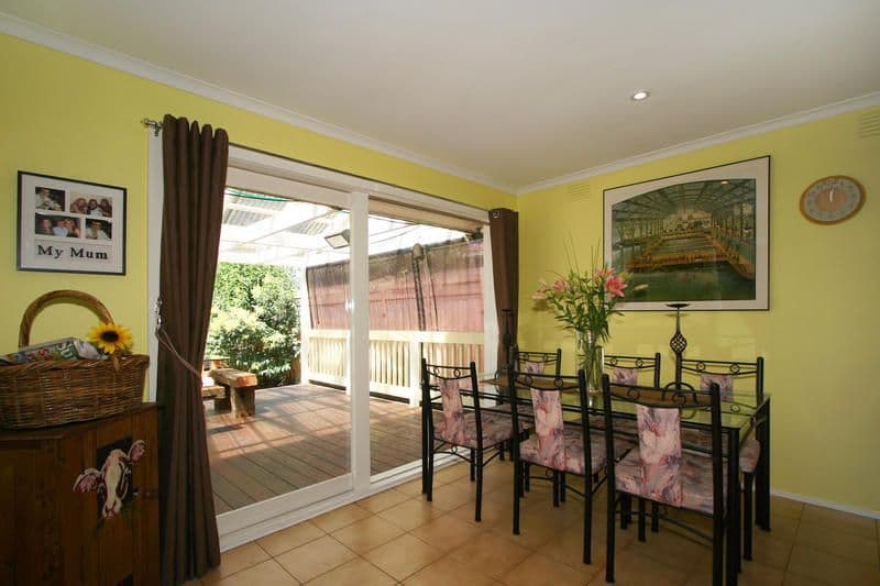 102 Village Drive, DINGLEY VILLAGE VIC 3172, Dingley Village - Thumbnail 3