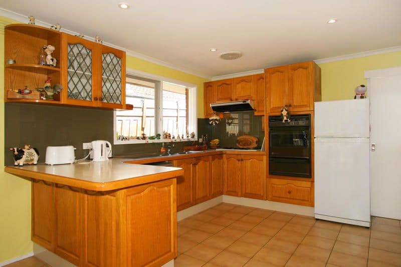102 Village Drive, DINGLEY VILLAGE VIC 3172, Dingley Village - Thumbnail 4