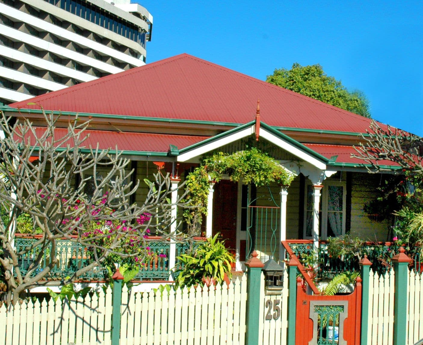 25 Twine Street, SPRING HILL QLD 4000, Spring Hill - Thumbnail 2