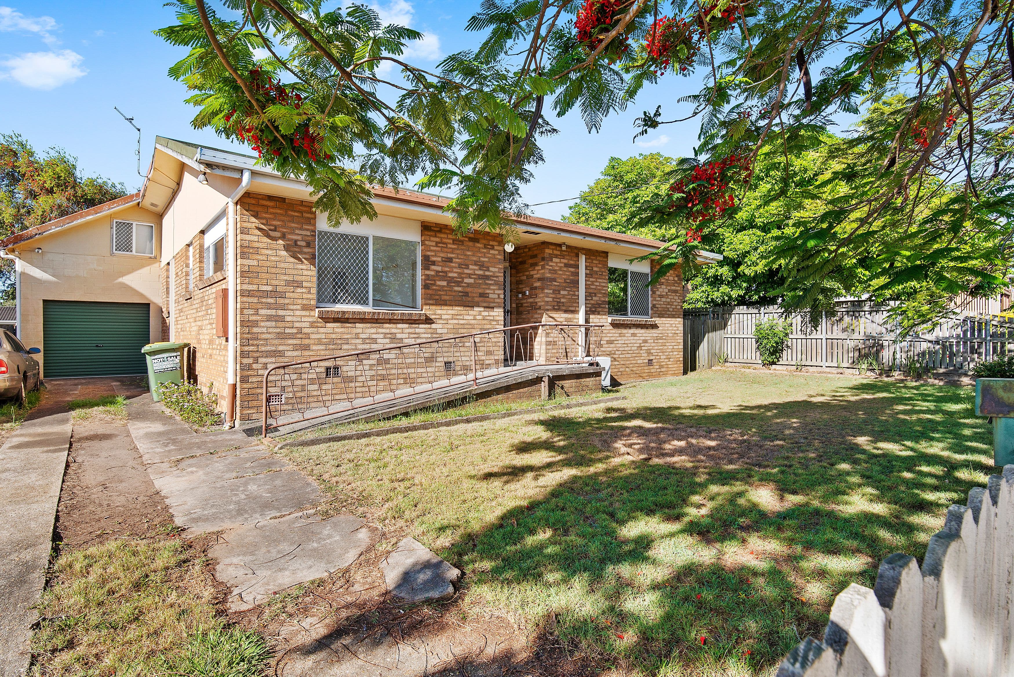 28 King Street, Woody Point QLD 4019, Woody Point - Thumbnail 2