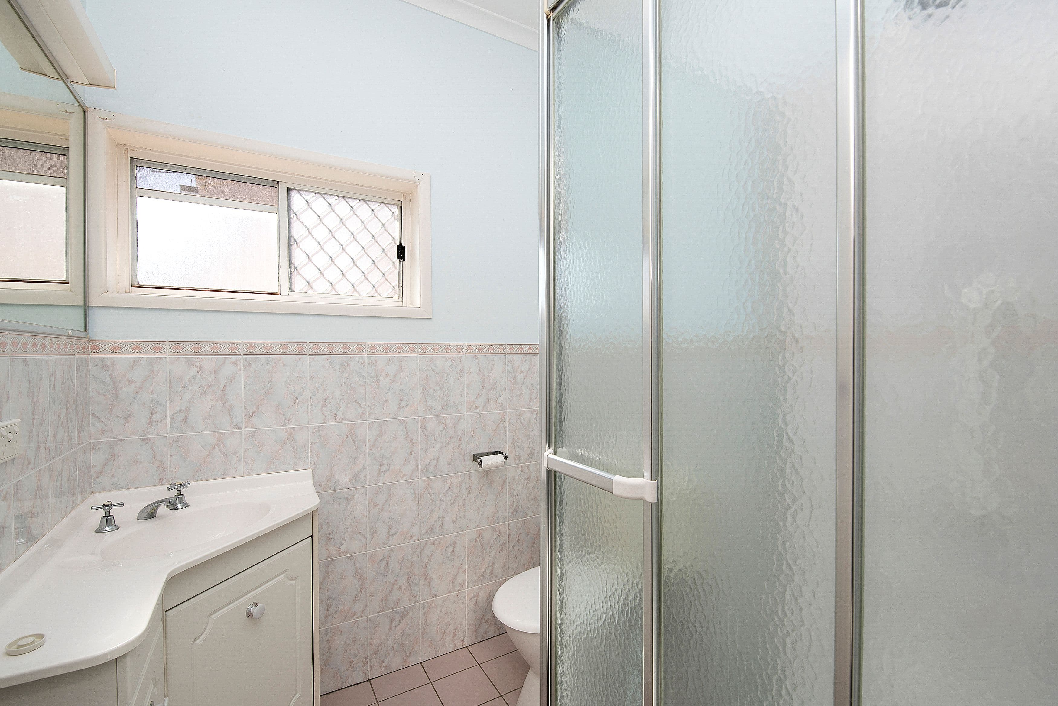28 King Street, Woody Point QLD 4019, Woody Point - Thumbnail 7