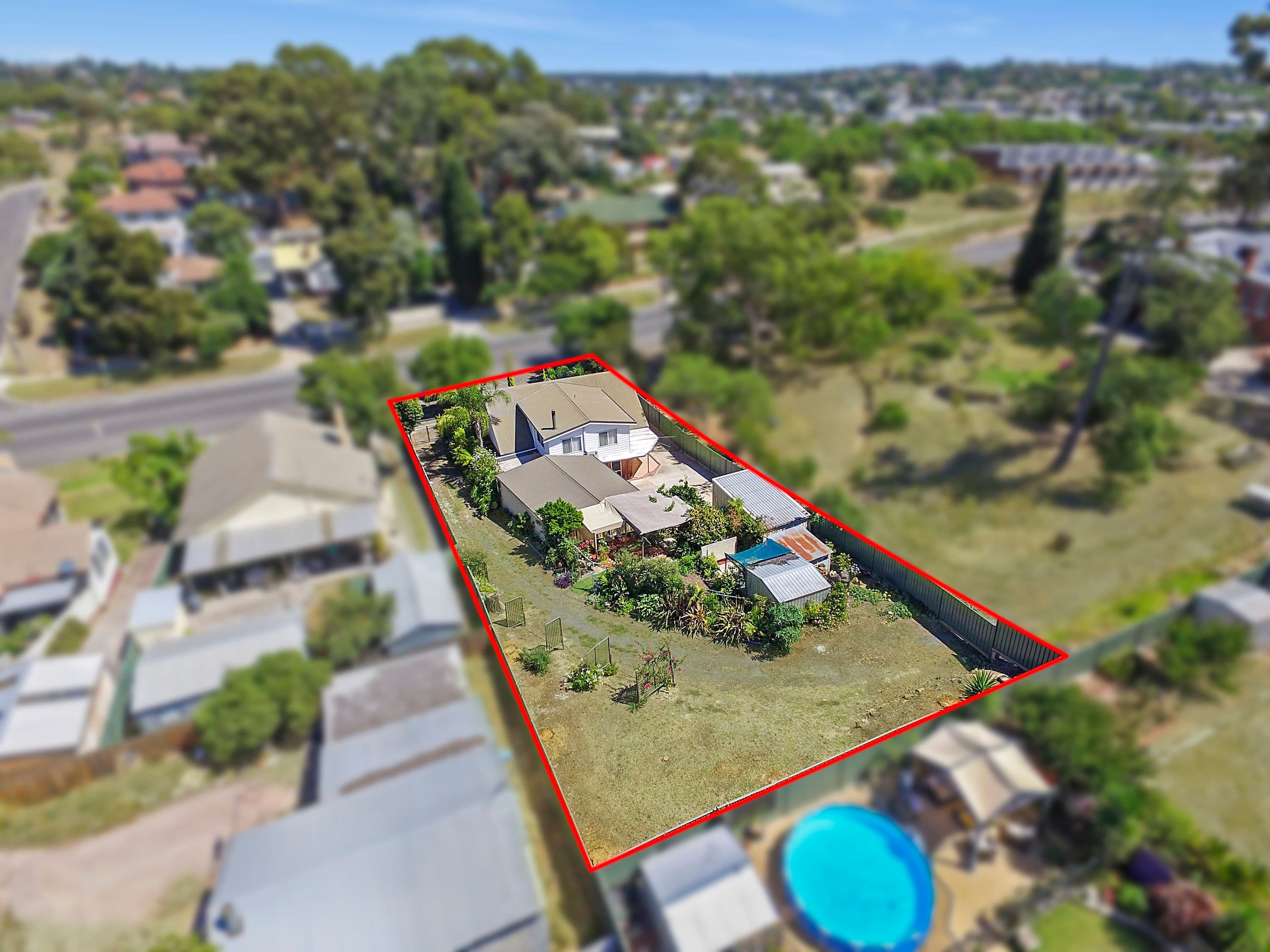 22 Holmes Road, Bendigo VIC 3550, North Bendigo - Image 1