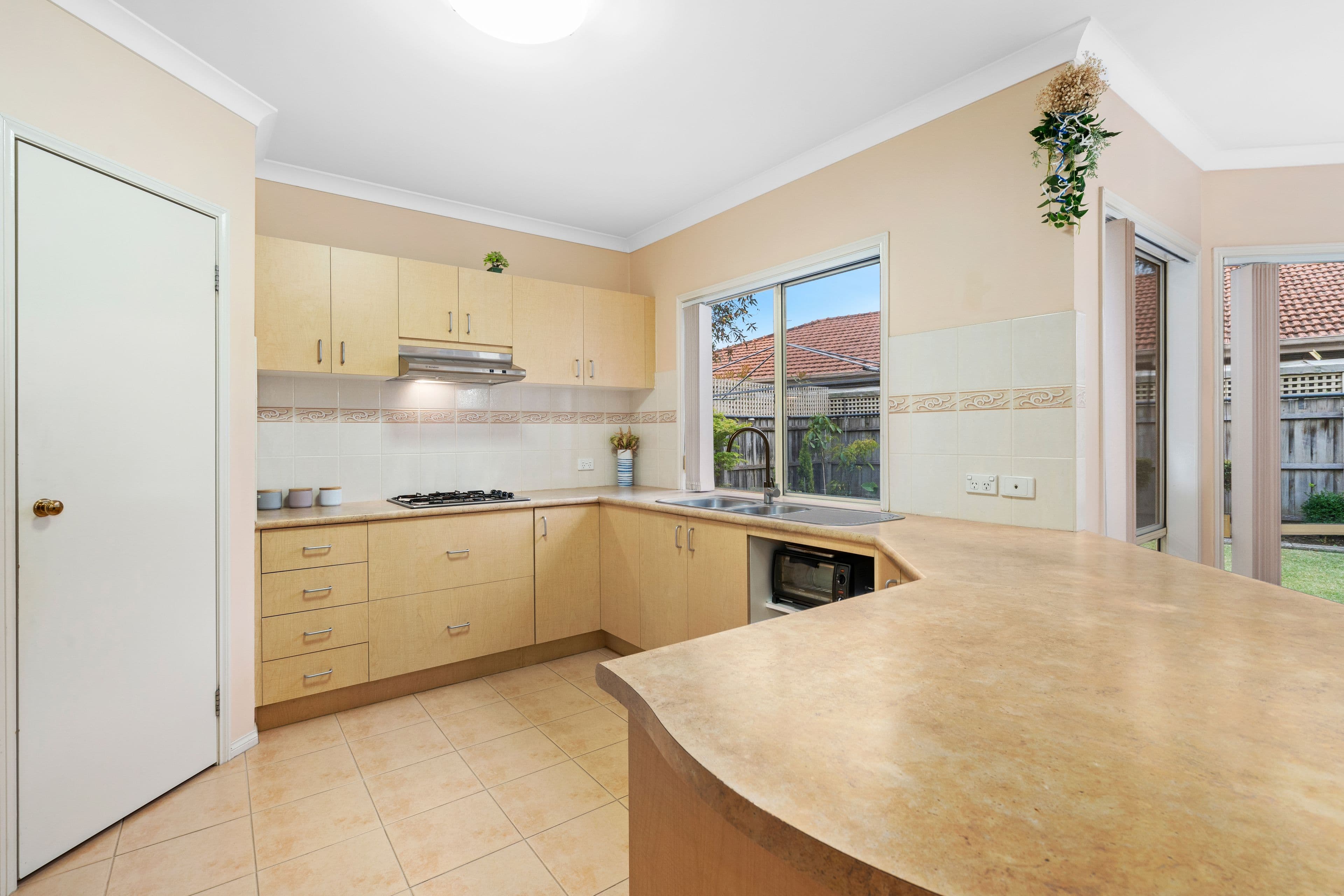 10 Parkland Grove, Kingsbury VIC 3083, Kingsbury - Thumbnail 4