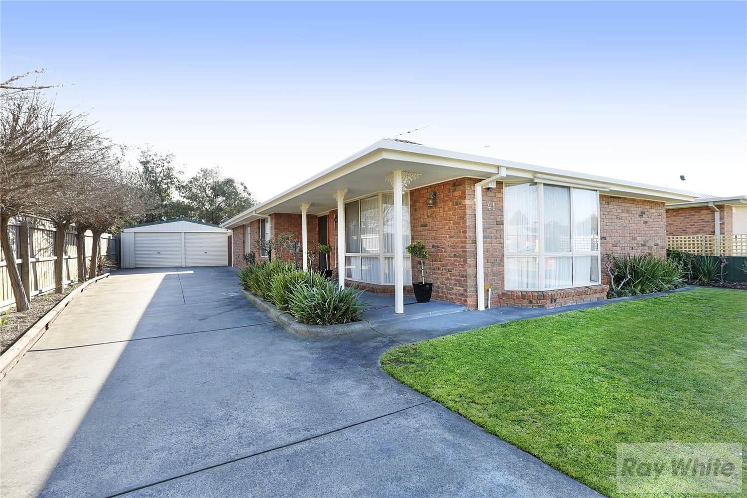 41 Cameron Crescent, LARA VIC 3212, Lara - Image 1