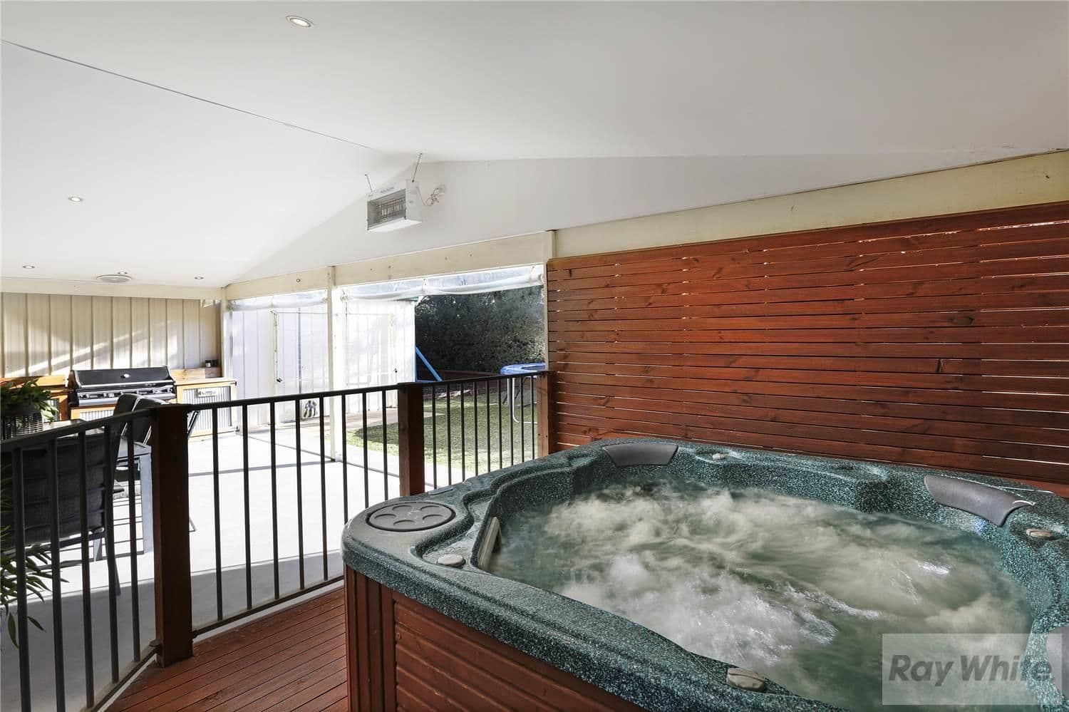 41 Cameron Crescent, LARA VIC 3212, Lara - Thumbnail 6