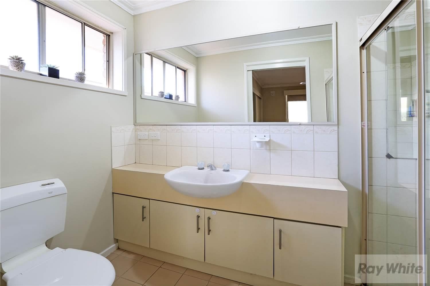 41 Cameron Crescent, LARA VIC 3212, Lara - Thumbnail 8