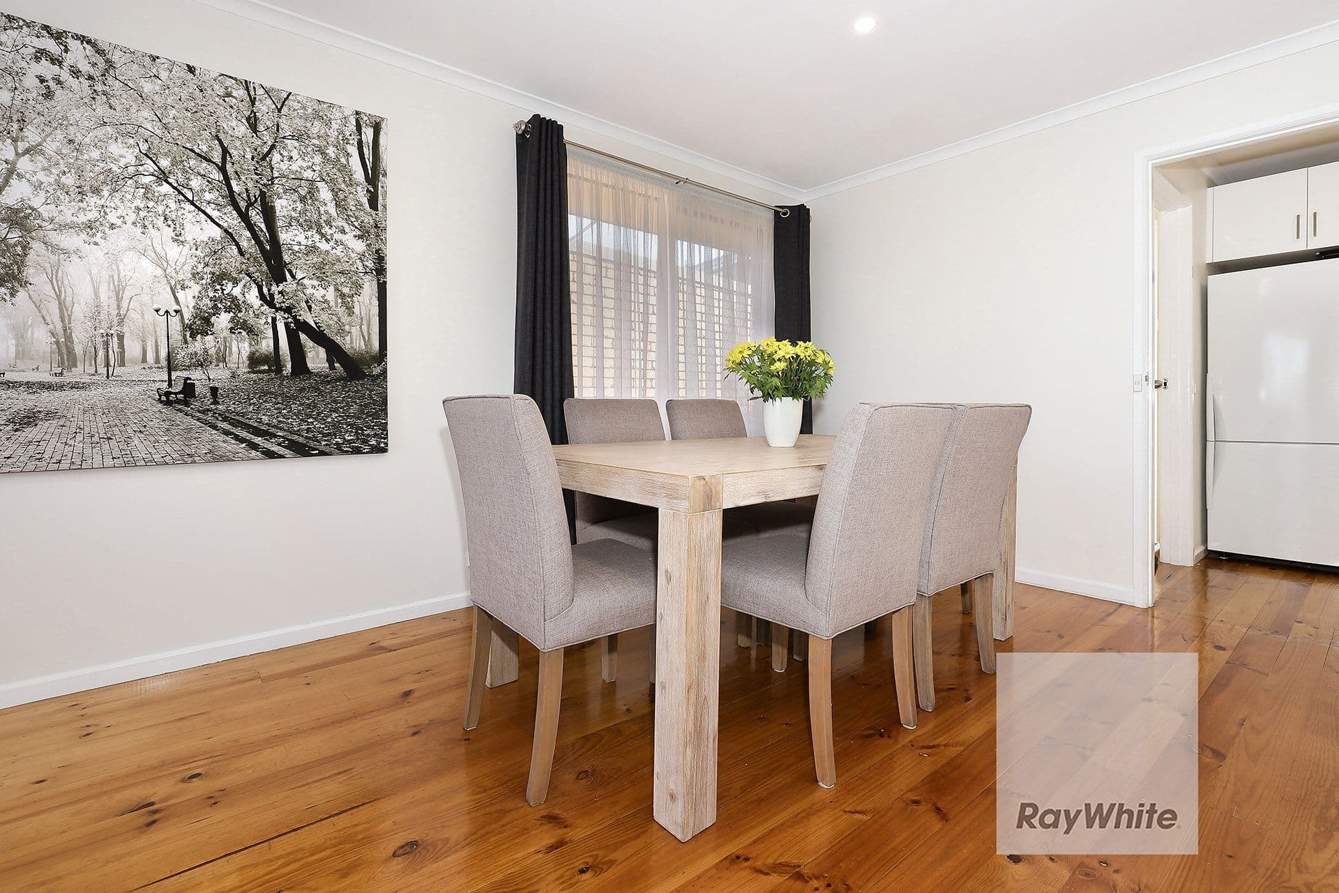 4 Bunbury Court, Gladstone Park VIC 3043, Gladstone Park - Thumbnail 5