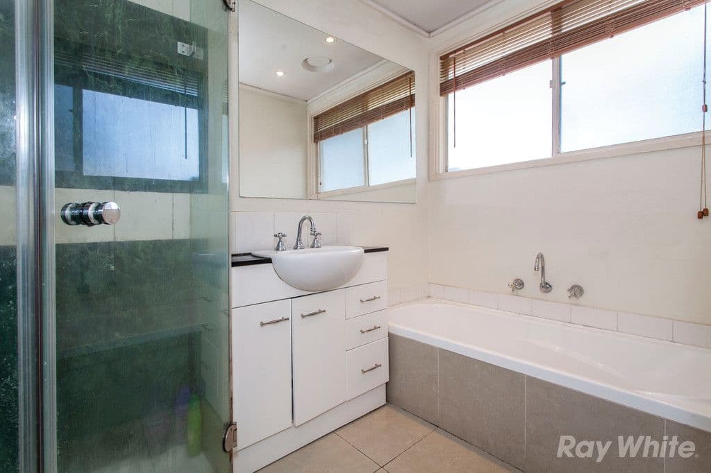 11 Stratford Court, Mulgrave VIC 3170, Mulgrave - Thumbnail 5