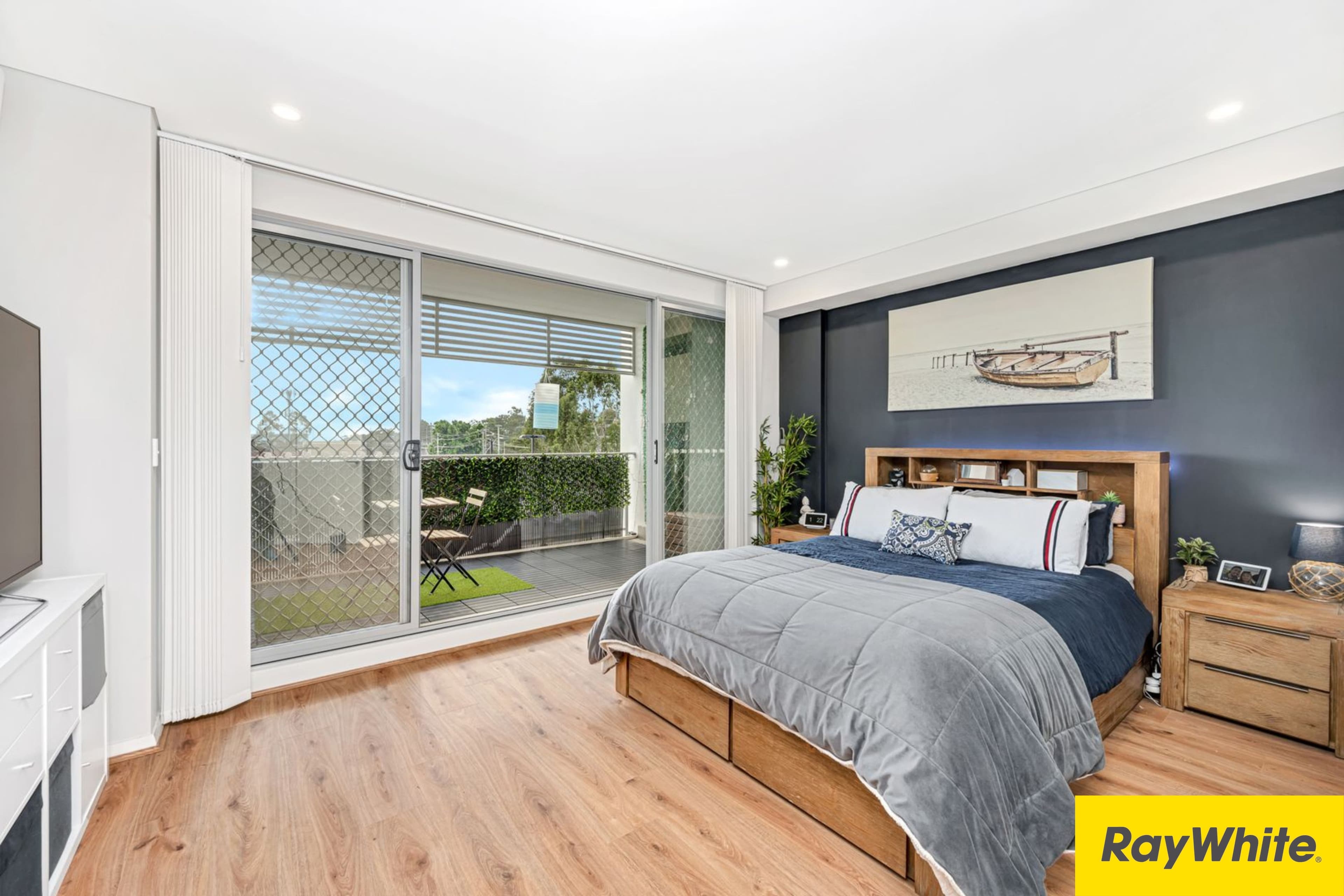 164 The Esplanade, Caroline Springs VIC 3023, Caroline Springs - Thumbnail 3