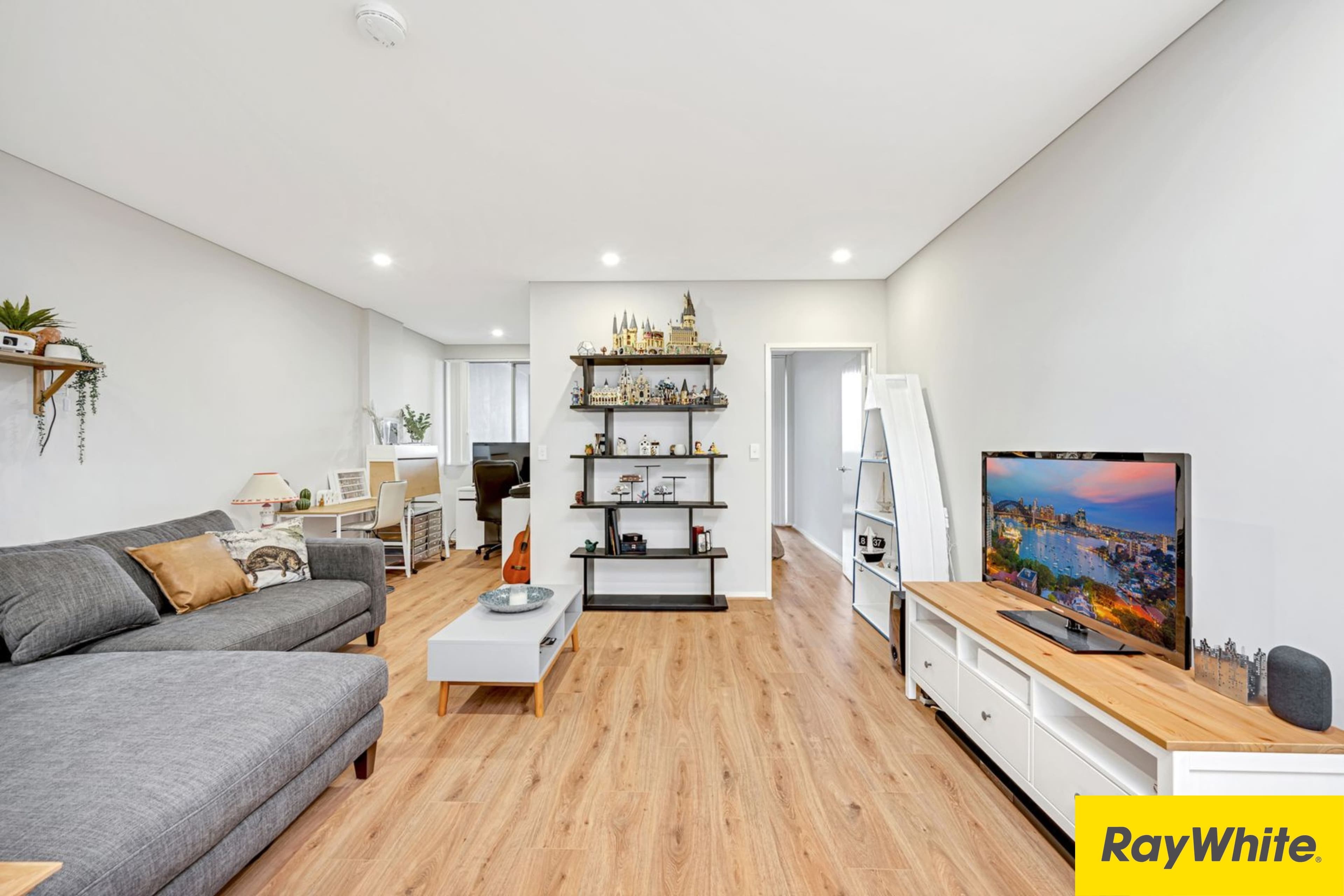 164 The Esplanade, Caroline Springs VIC 3023, Caroline Springs - Thumbnail 4