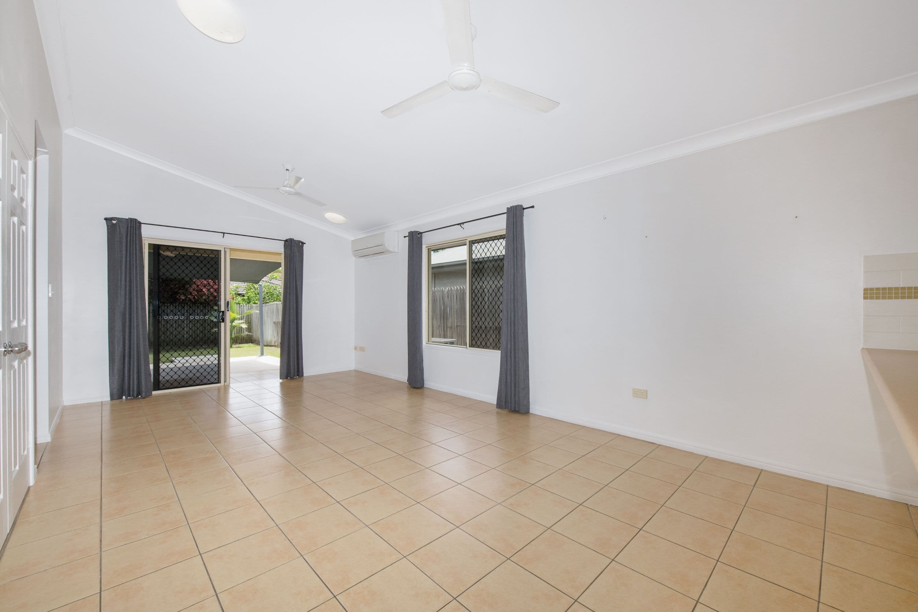 4 GOSHAWK Street, Douglas QLD 4814, Douglas - Thumbnail 2