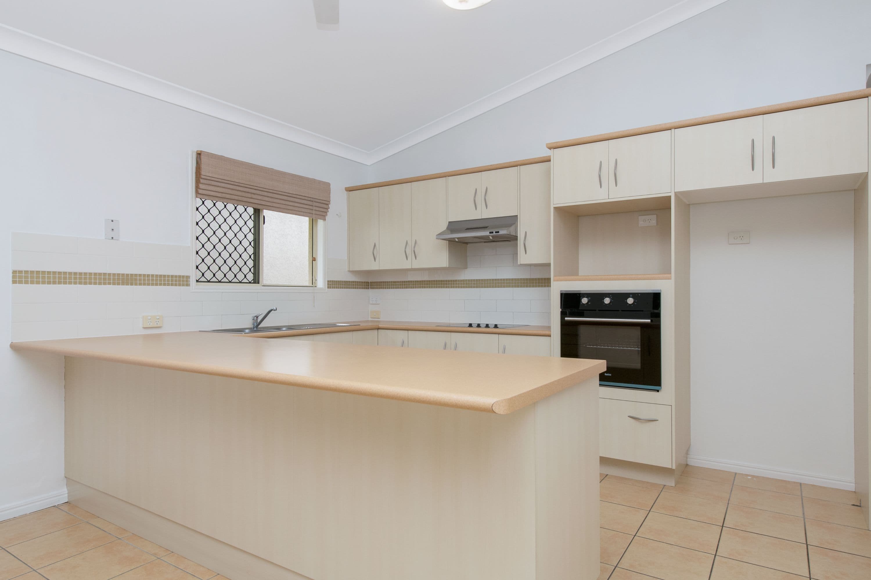 4 GOSHAWK Street, Douglas QLD 4814, Douglas - Thumbnail 3