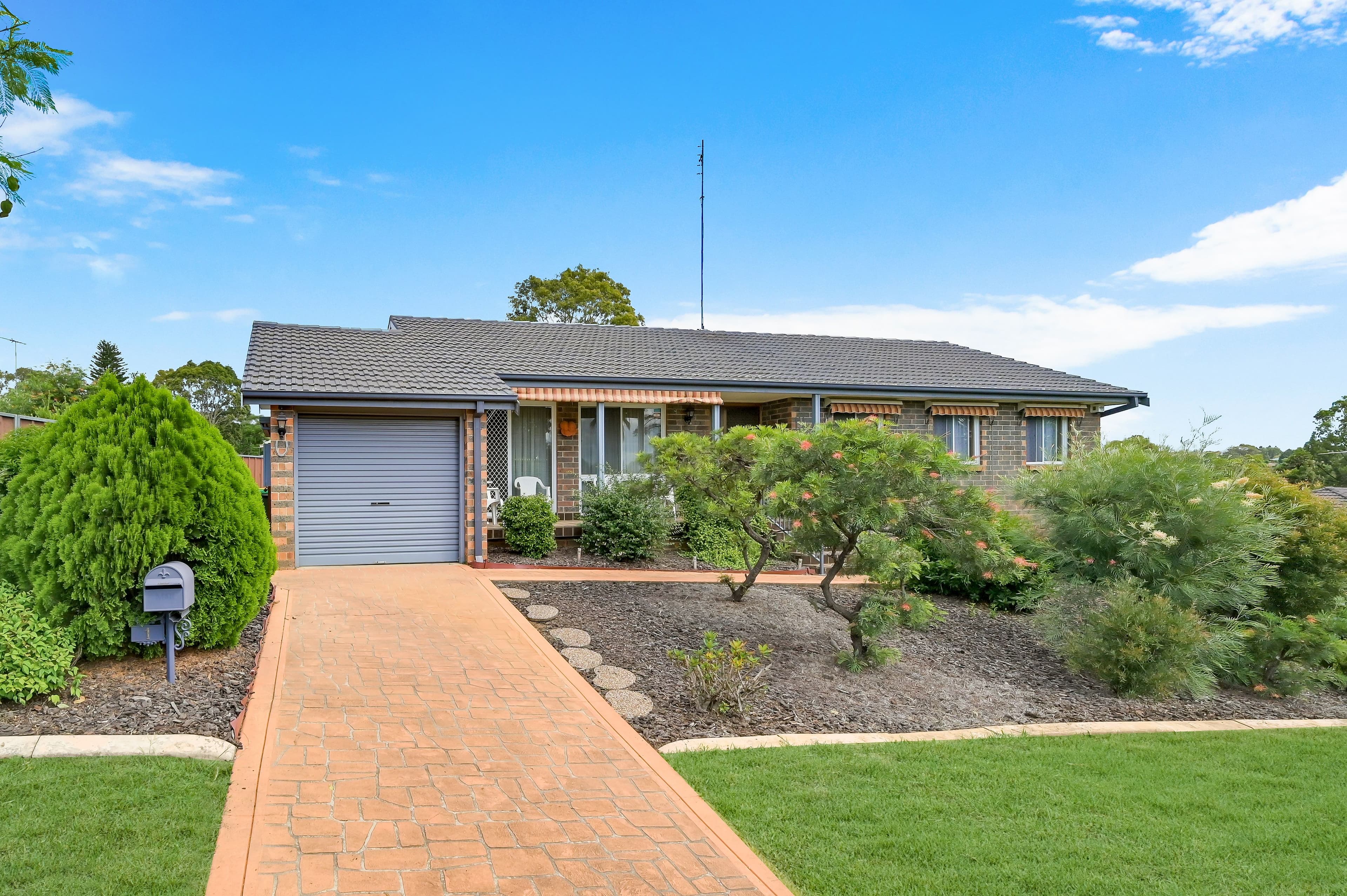 1 Tremlow Crescent, Ambarvale NSW 2560, Ambarvale - Image 1