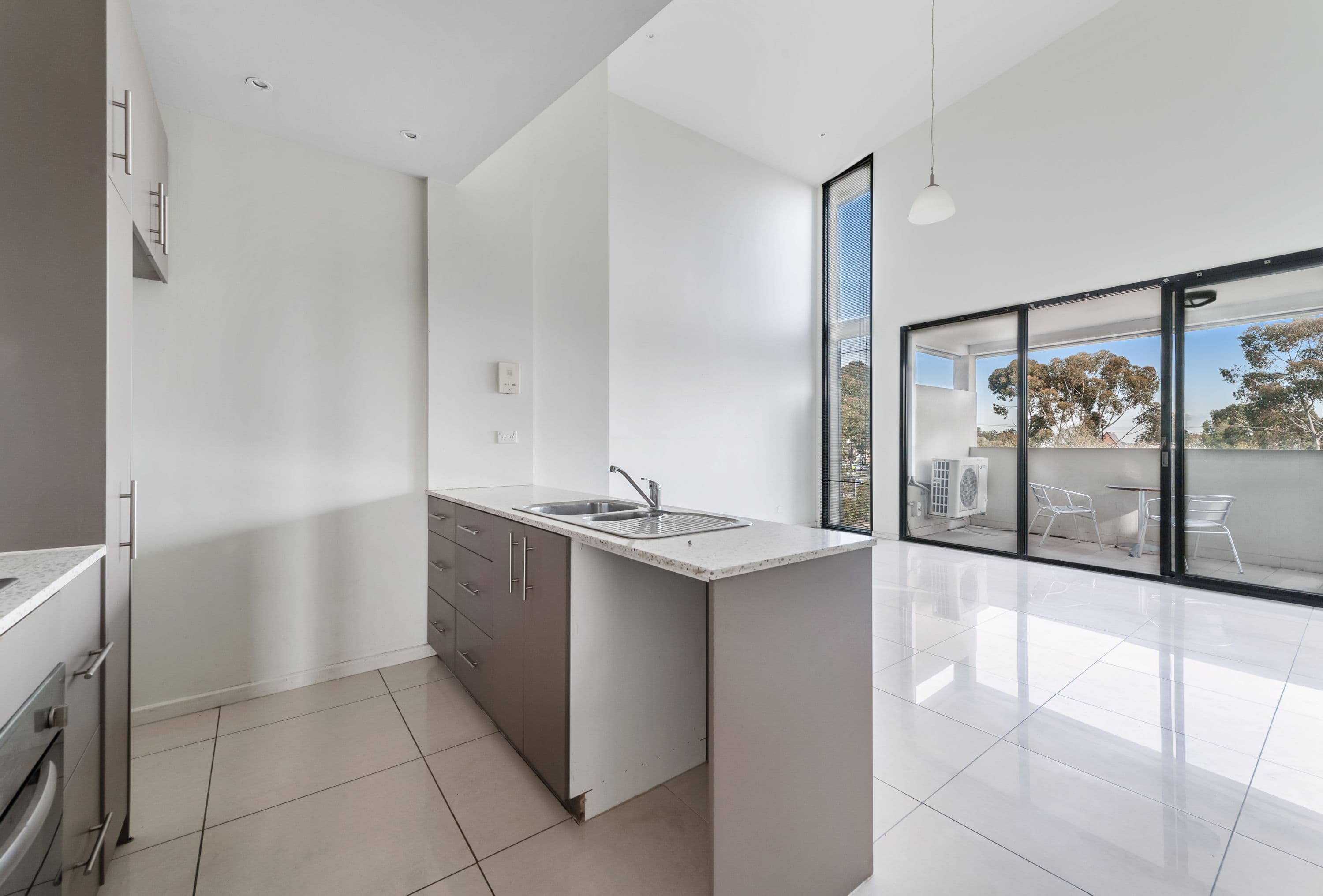 32 East Esplanade, St Albans VIC 3021, St Albans - Thumbnail 2