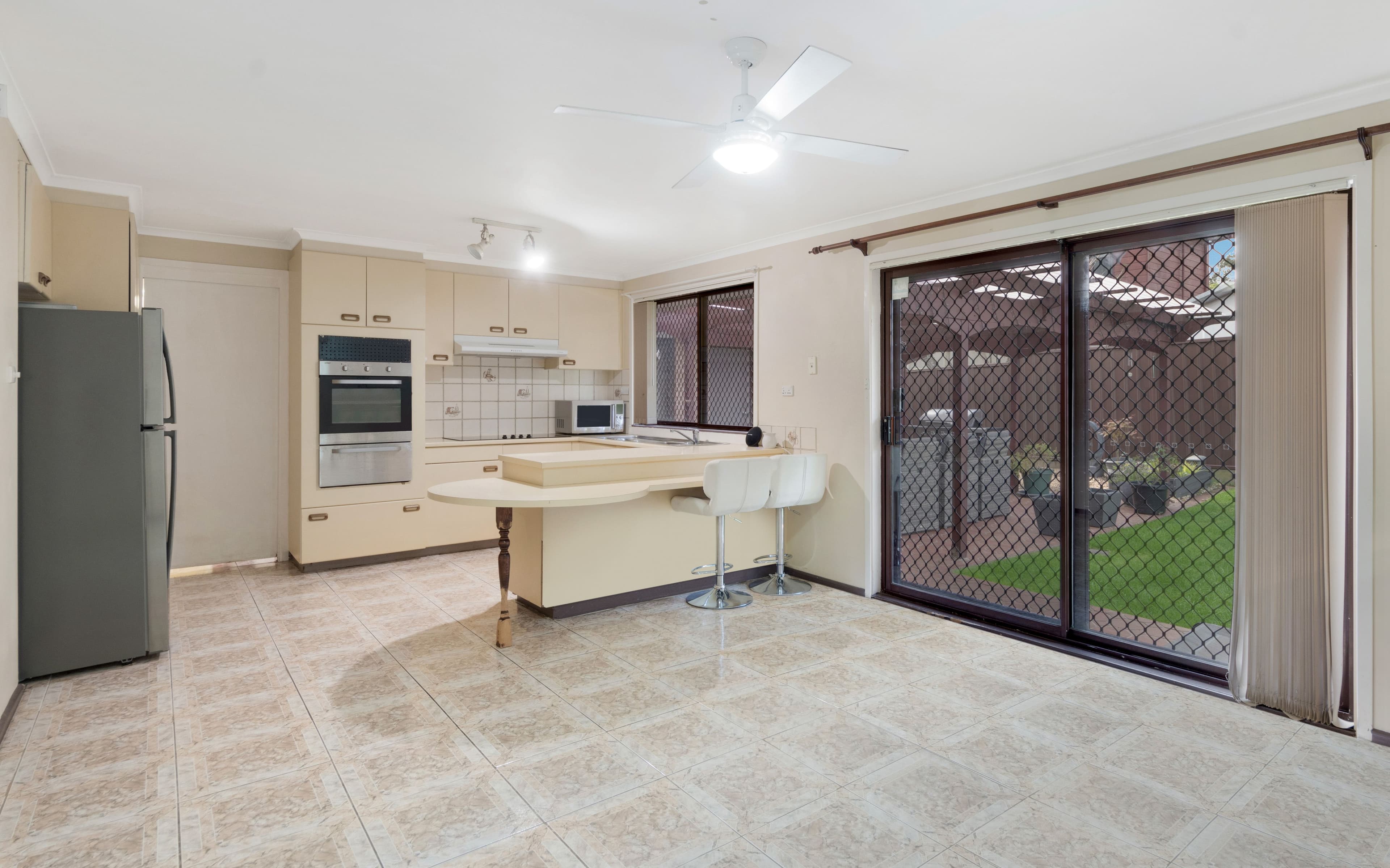 3 Livingstone Avenue, Ingleburn NSW 2565, Ingleburn - Thumbnail 6