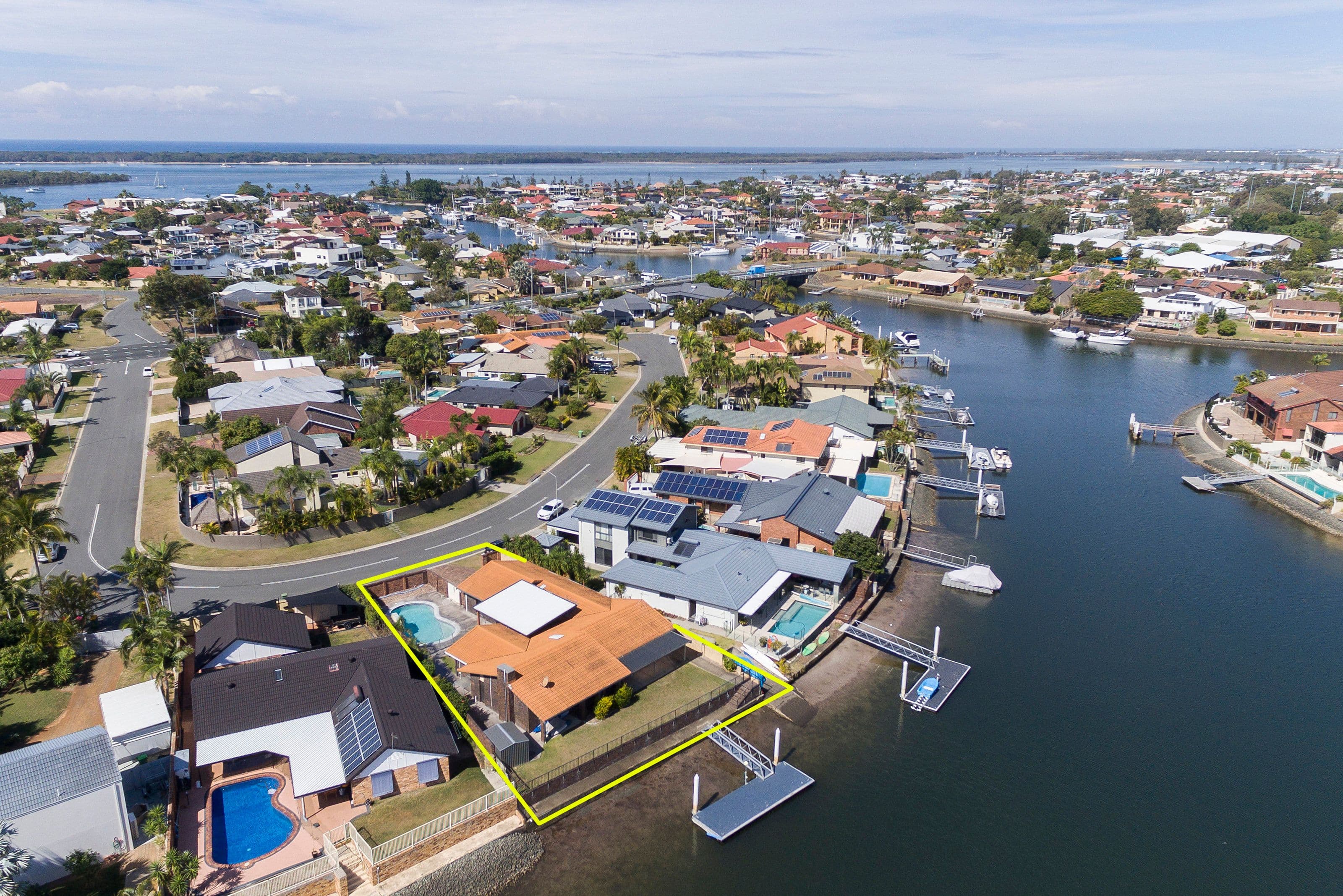 19 Kikori Crescent, Runaway Bay QLD 4216, Runaway Bay - Thumbnail 2