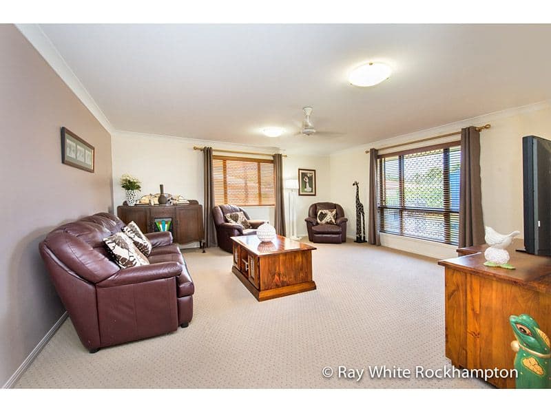 8 Harris Crescent, NORMAN GARDENS QLD 4701, Norman Gardens - Thumbnail 8