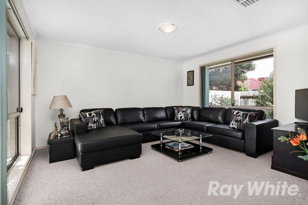 101 Watsons Road, Glen Waverley VIC 3150, Glen Waverley - Thumbnail 2