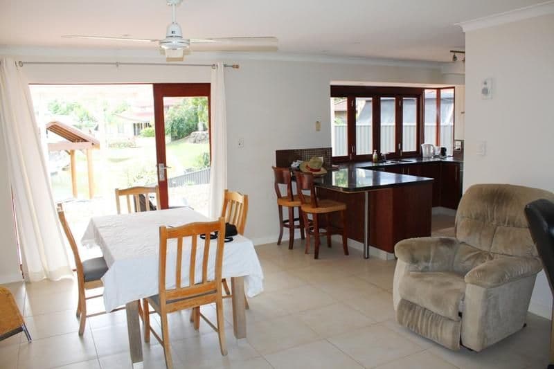 26 Cypress Drive, BROADBEACH WATERS QLD 4218, Broadbeach Waters - Thumbnail 7