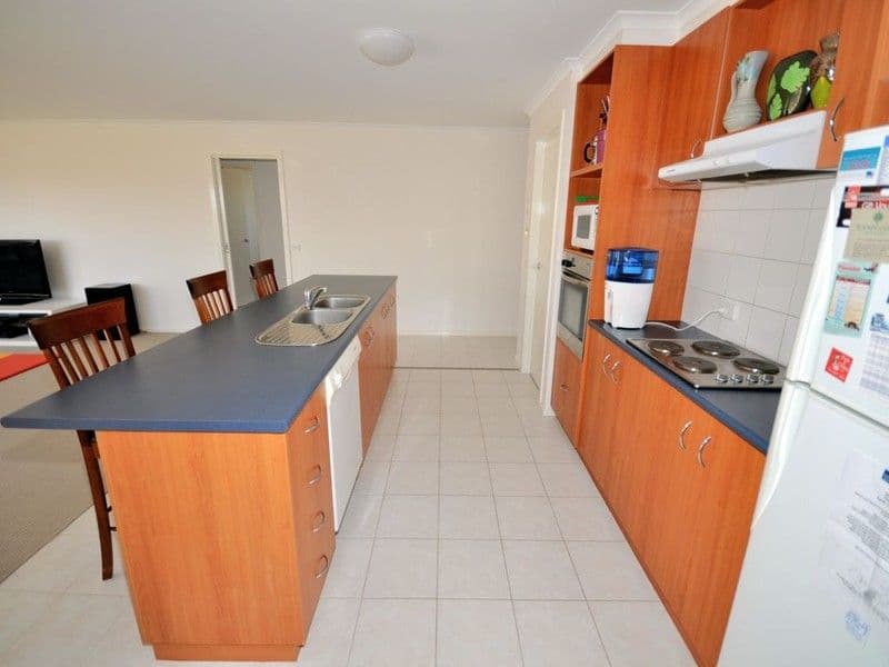 2 Cromwell Court, BANNOCKBURN VIC 3331, Bannockburn - Thumbnail 4
