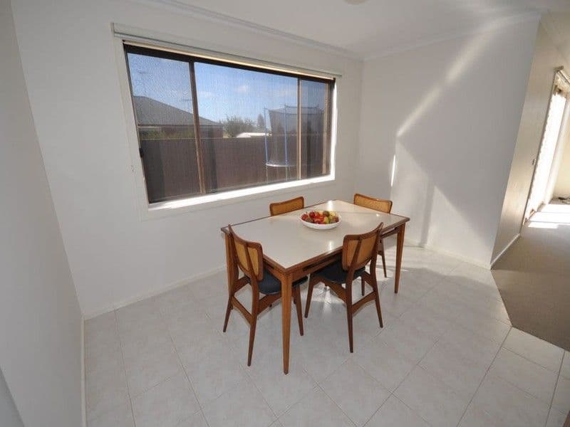 2 Cromwell Court, BANNOCKBURN VIC 3331, Bannockburn - Thumbnail 5