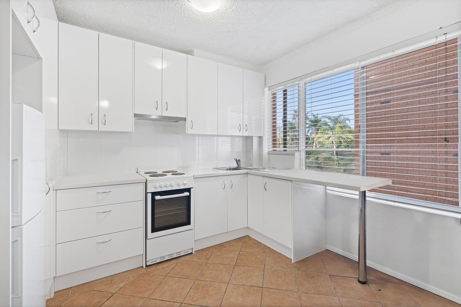 15 Ocean Parade, The Entrance NSW 2261, The Entrance - Thumbnail 5