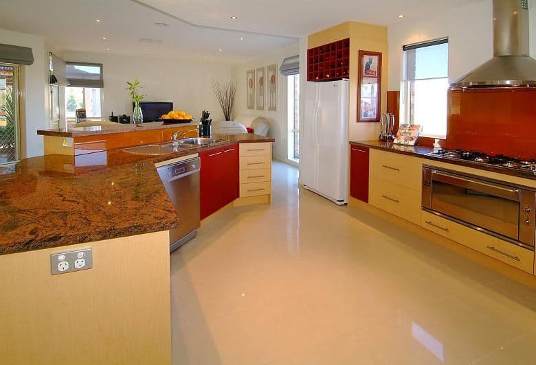 9-10  Serrell Court, WHITTLESEA VIC 3757, Whittlesea - Thumbnail 3