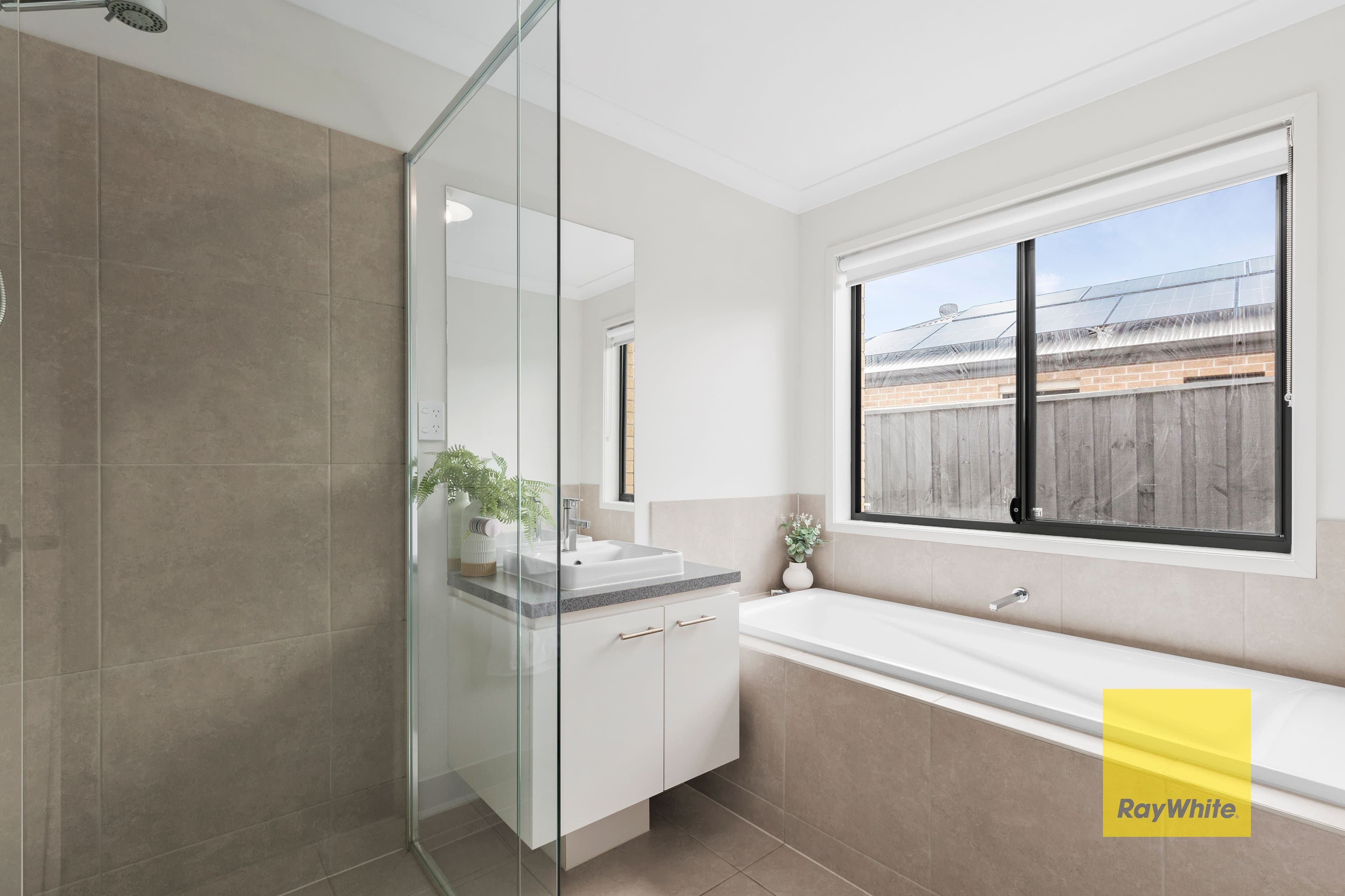 12 Tywin Street, CHARLEMONT VIC 3217, Charlemont - Thumbnail 5