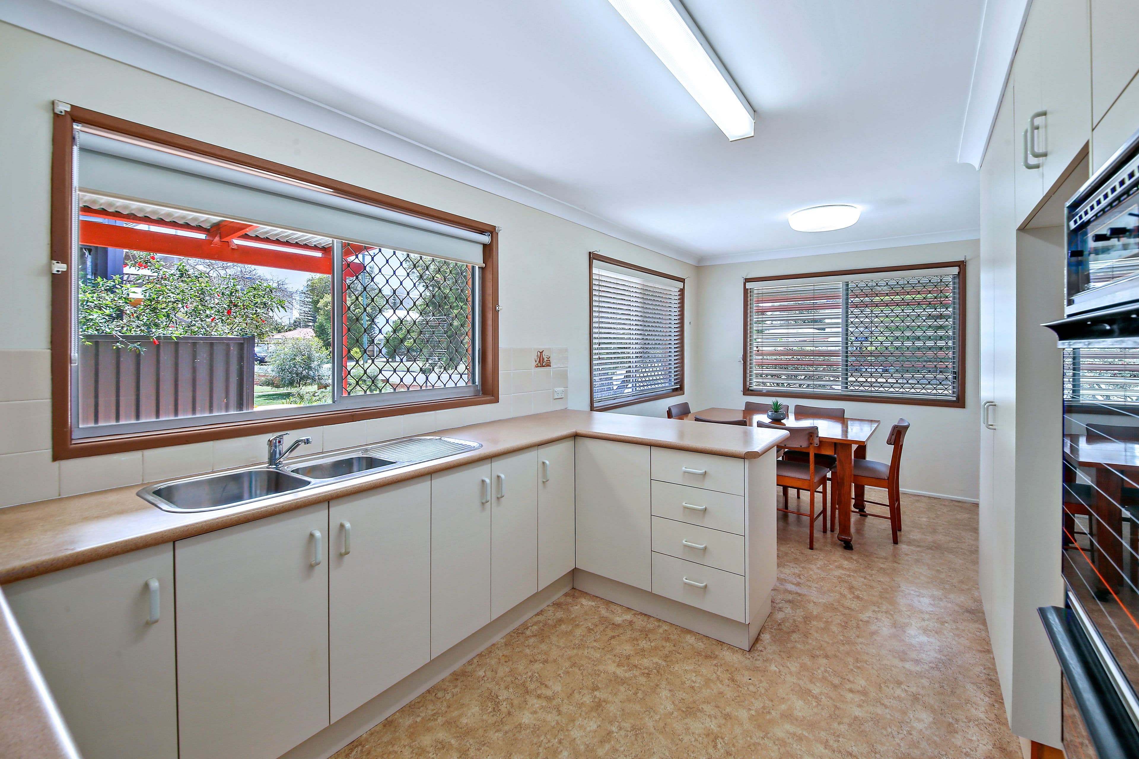 110 Taylor Avenue, Golden Beach QLD 4551, Golden Beach - Thumbnail 5