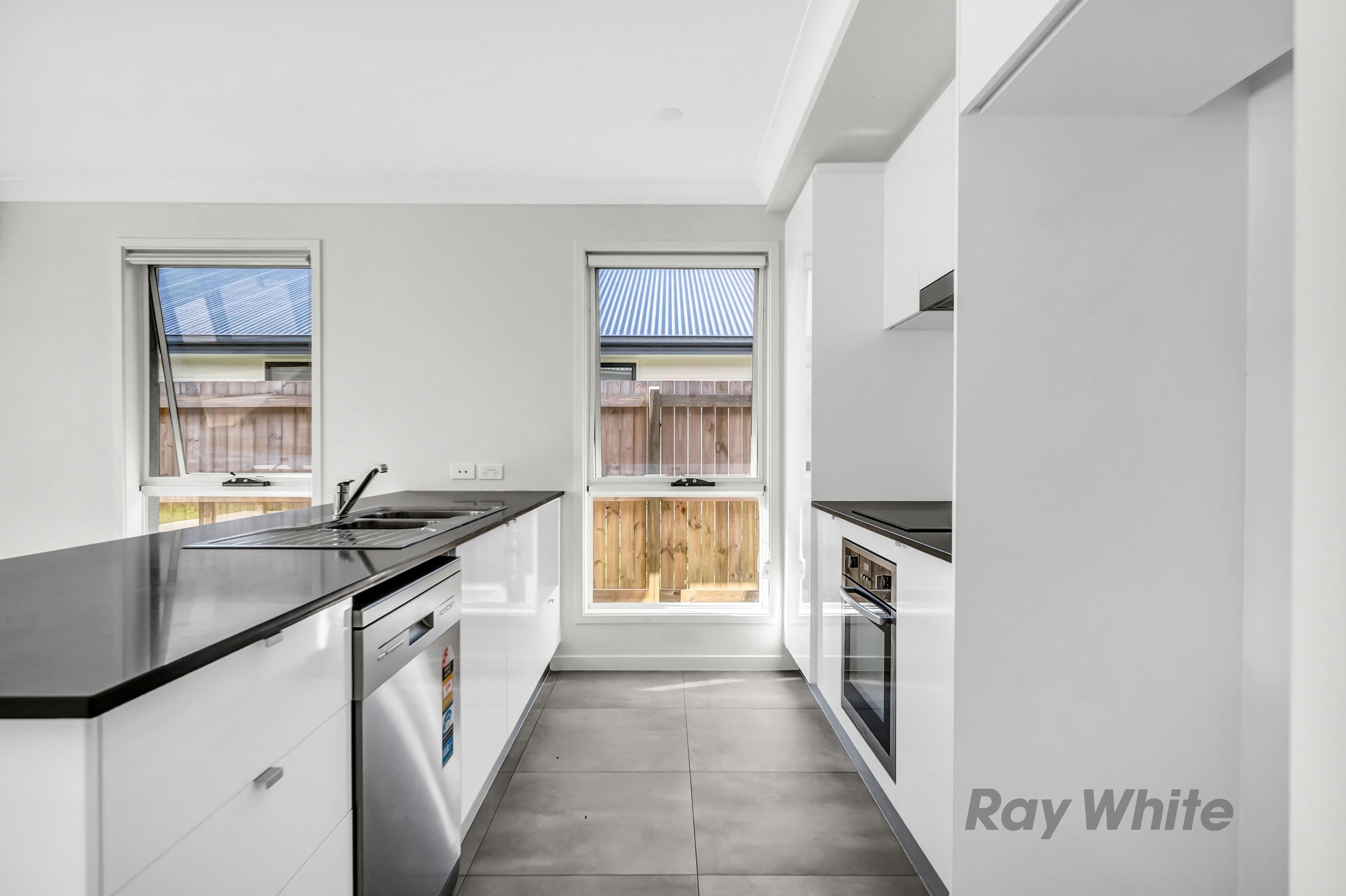 14 Westringia Court, Logan Reserve QLD 4133, Logan Reserve - Thumbnail 2
