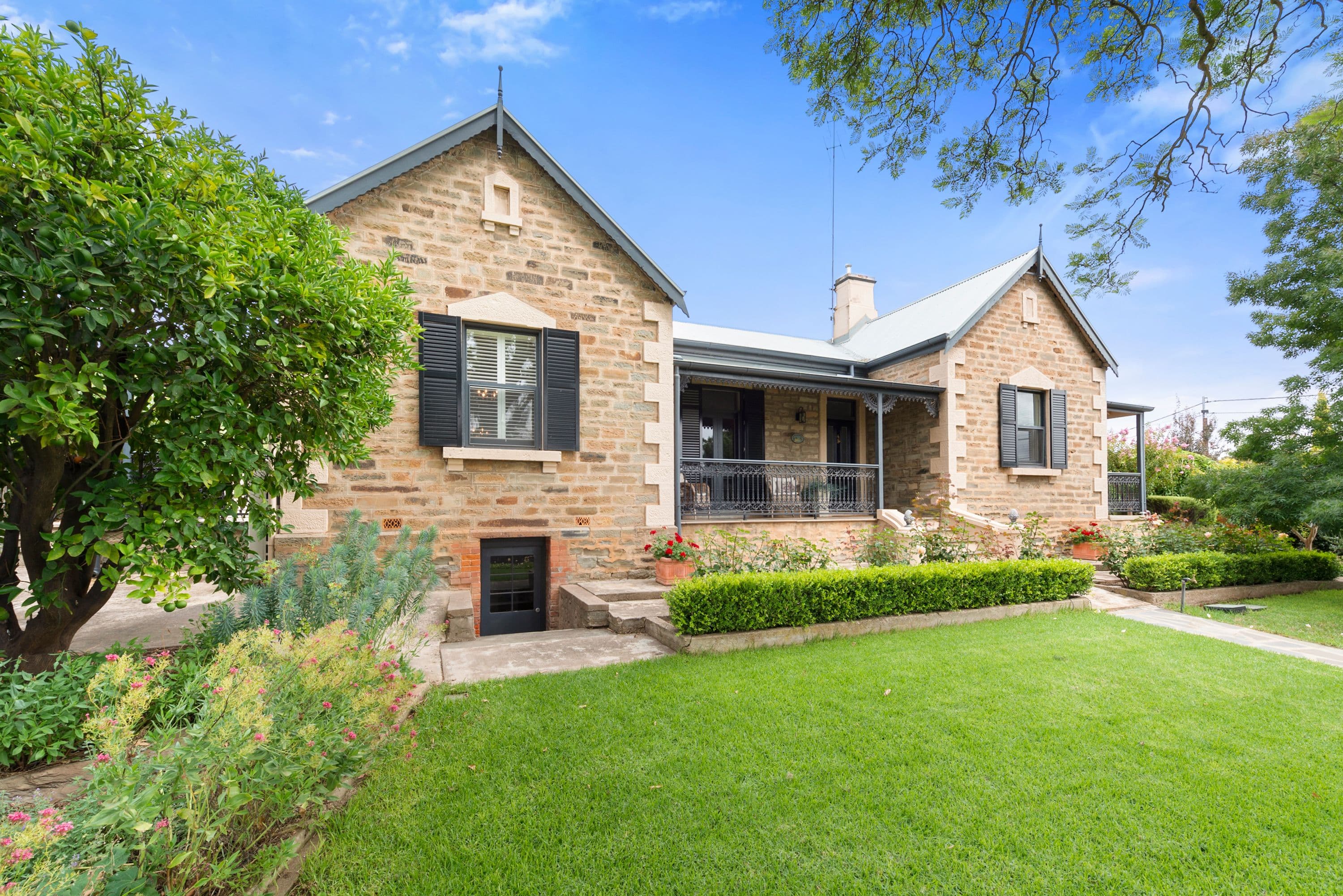 46 Albert Street, Clare SA 5453, Clare - Thumbnail 4