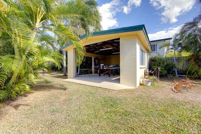 17 Cambridge Street, CURRAJONG QLD 4812, Currajong - Thumbnail 3