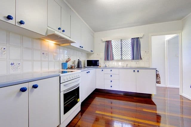 17 Cambridge Street, CURRAJONG QLD 4812, Currajong - Thumbnail 8