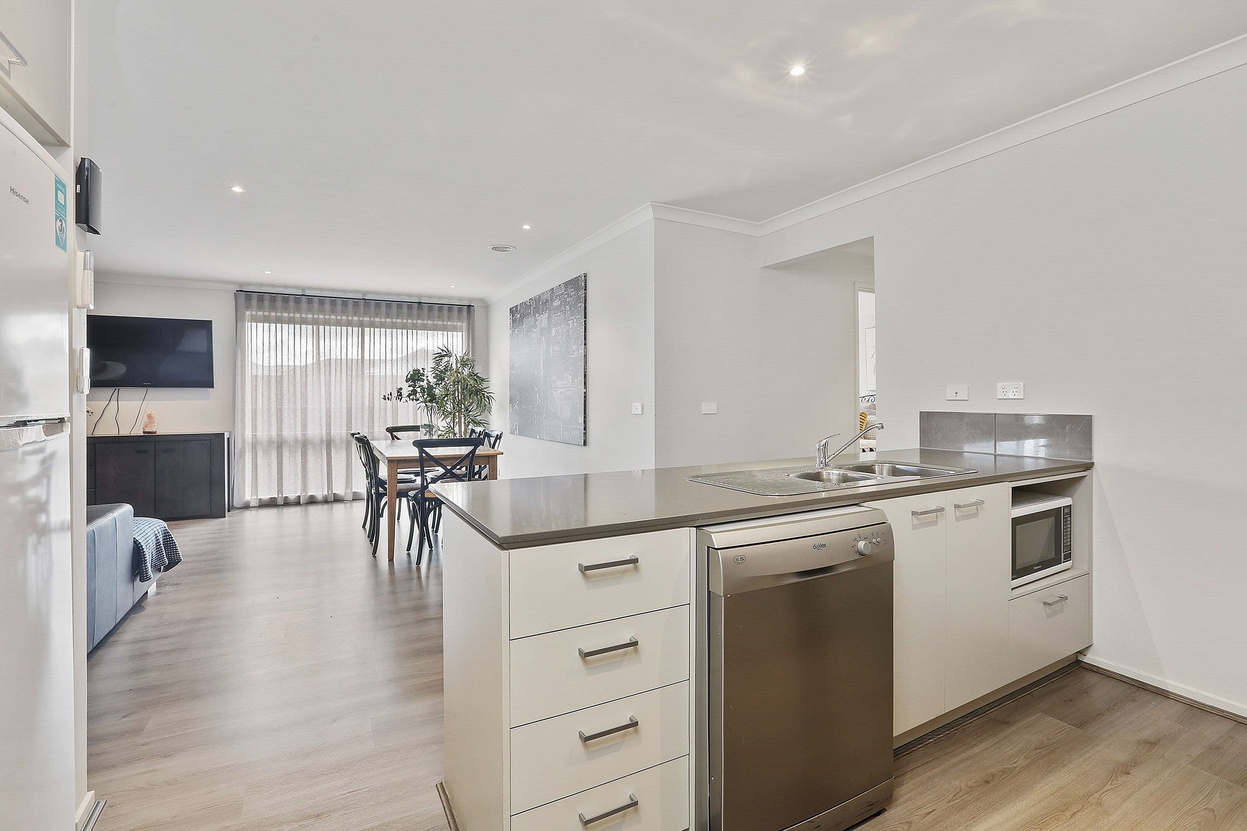 9 Caddys Road, Lara VIC 3212, Lara - Thumbnail 5