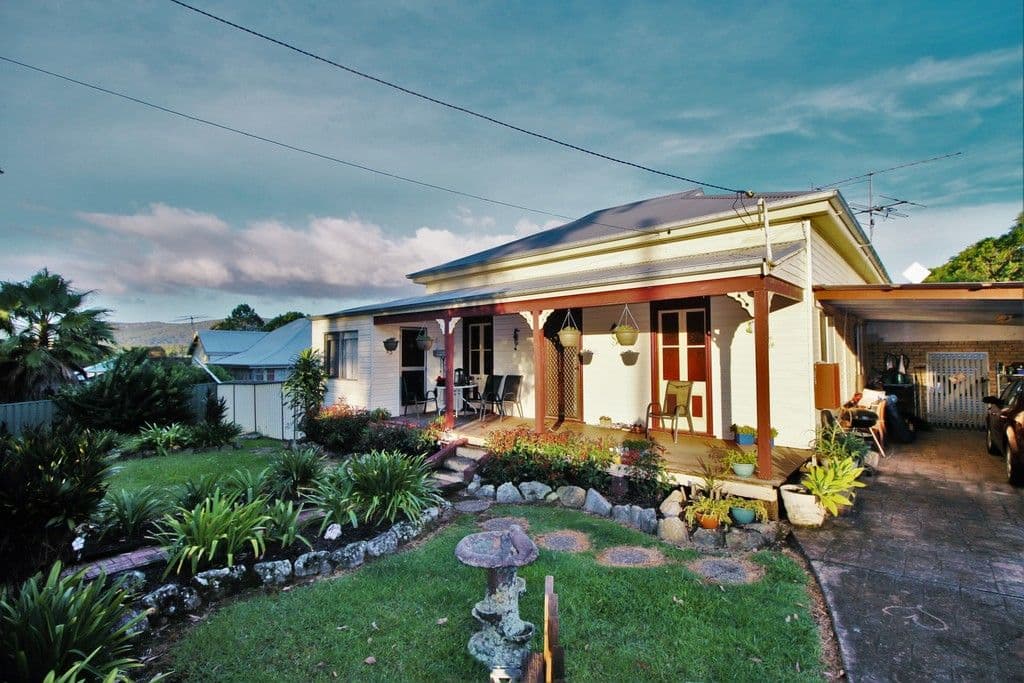 4 Orara Street, Nana Glen - Image 1