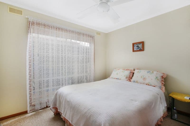 13 Walker Street, Benalla VIC 3672, Benalla - Thumbnail 8