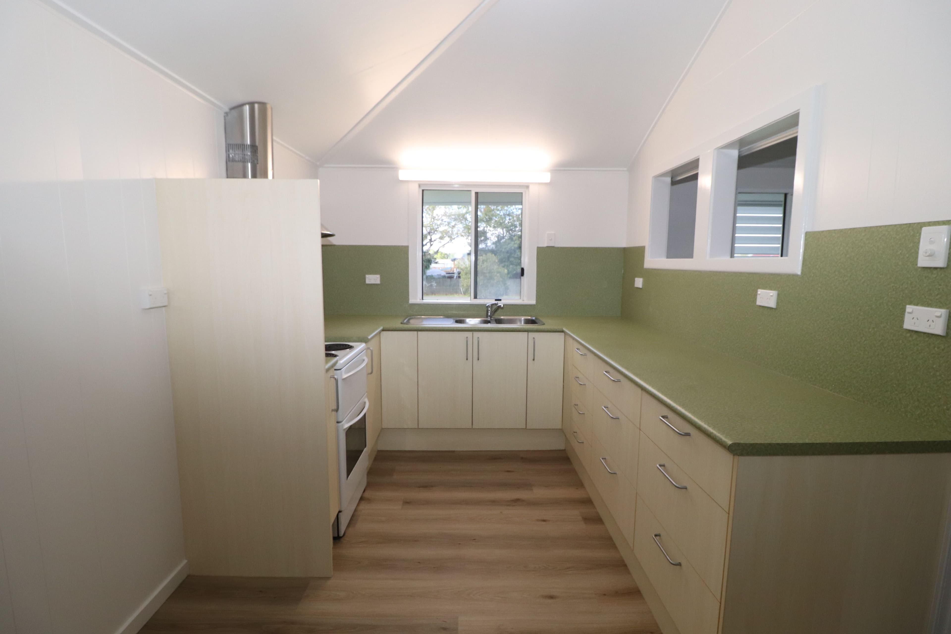 15 Neame Street, Ingham QLD 4850, Ingham - Thumbnail 2