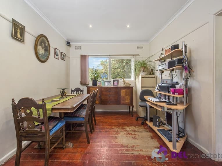 15 Irving Road, Dandenong North, Dandenong North - Thumbnail 4