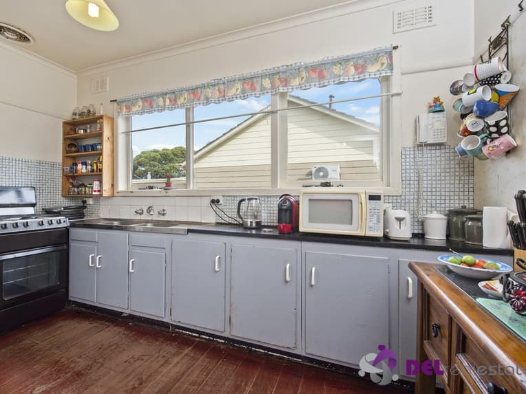 15 Irving Road, Dandenong North, Dandenong North - Thumbnail 5