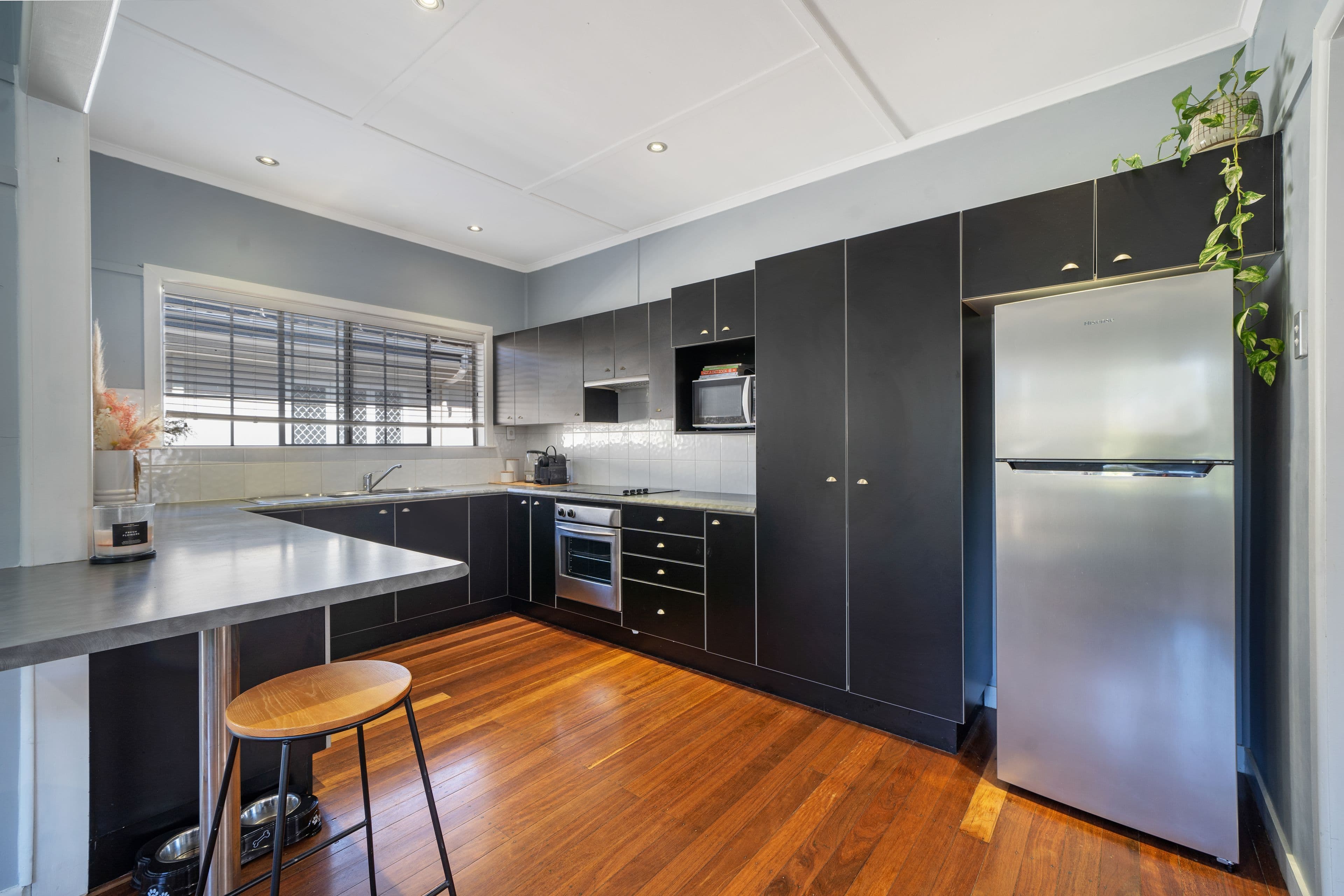 55 McLennan Street, Woody Point QLD 4019, Woody Point - Thumbnail 4