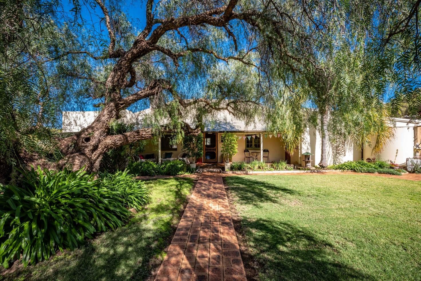18 Phillips Road, GERALDTON WA 6530, Geraldton - Image 1